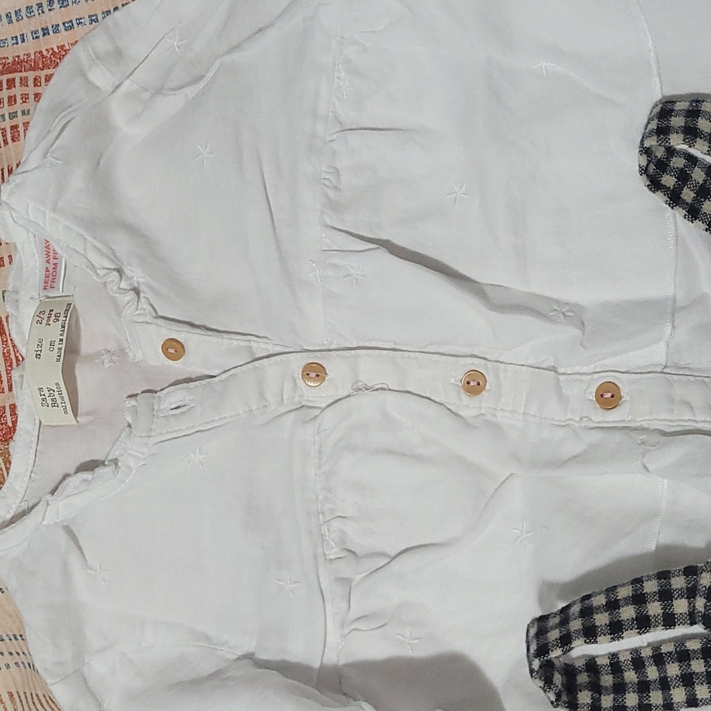 Zara 2/3 toddler  baby suit.